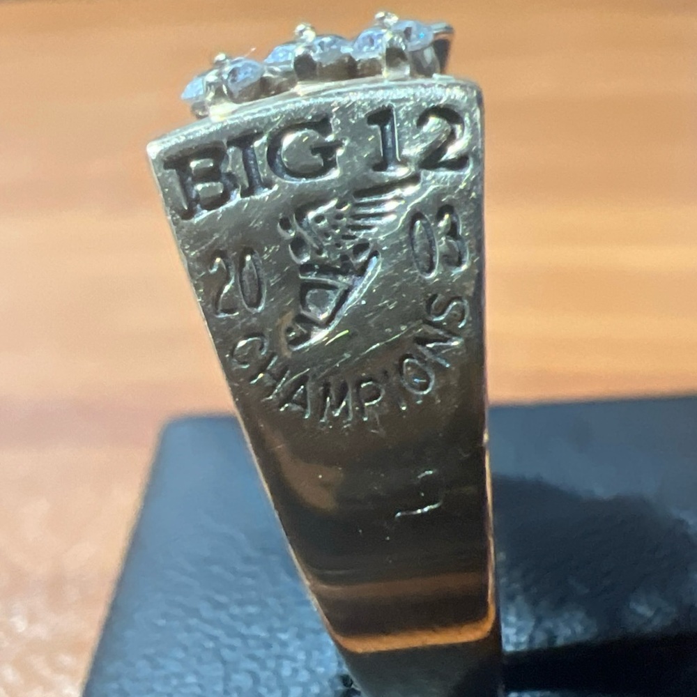 Vintage 10k YG Texas Longhorns Track&field 2003 Big 12 Champion Ring Sz 8.5 - Picture 5 of 9